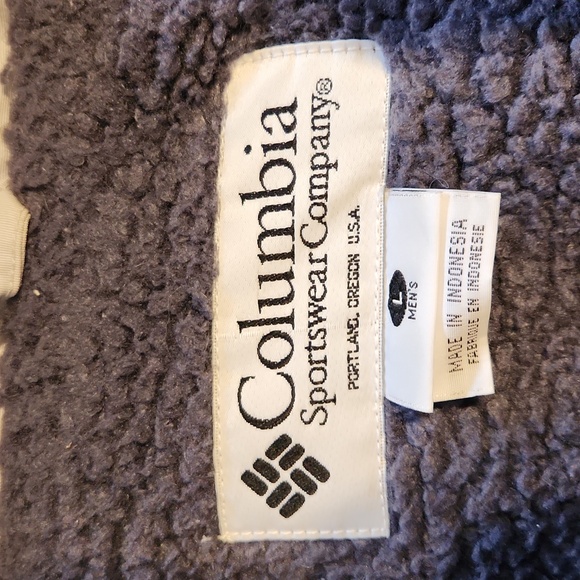Gently used blue, gray Columbia light winter jacket in perfect condition - Picture 2 of 7